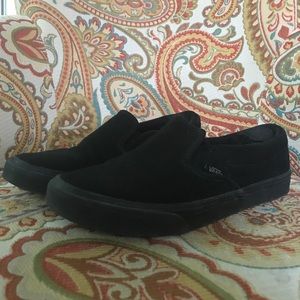 Vans black Asher slip on shoes. Women!